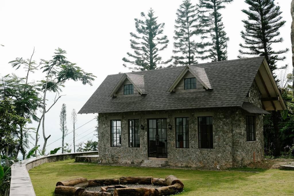 Villa The Old Country Stone House Cebú Exterior foto